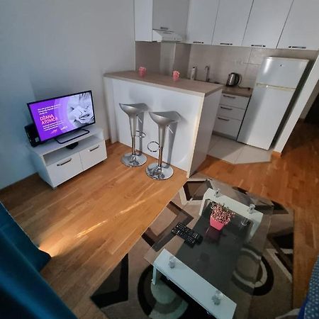 פודגוריצה Adrianna Apartment City Kvart מראה חיצוני תמונה
